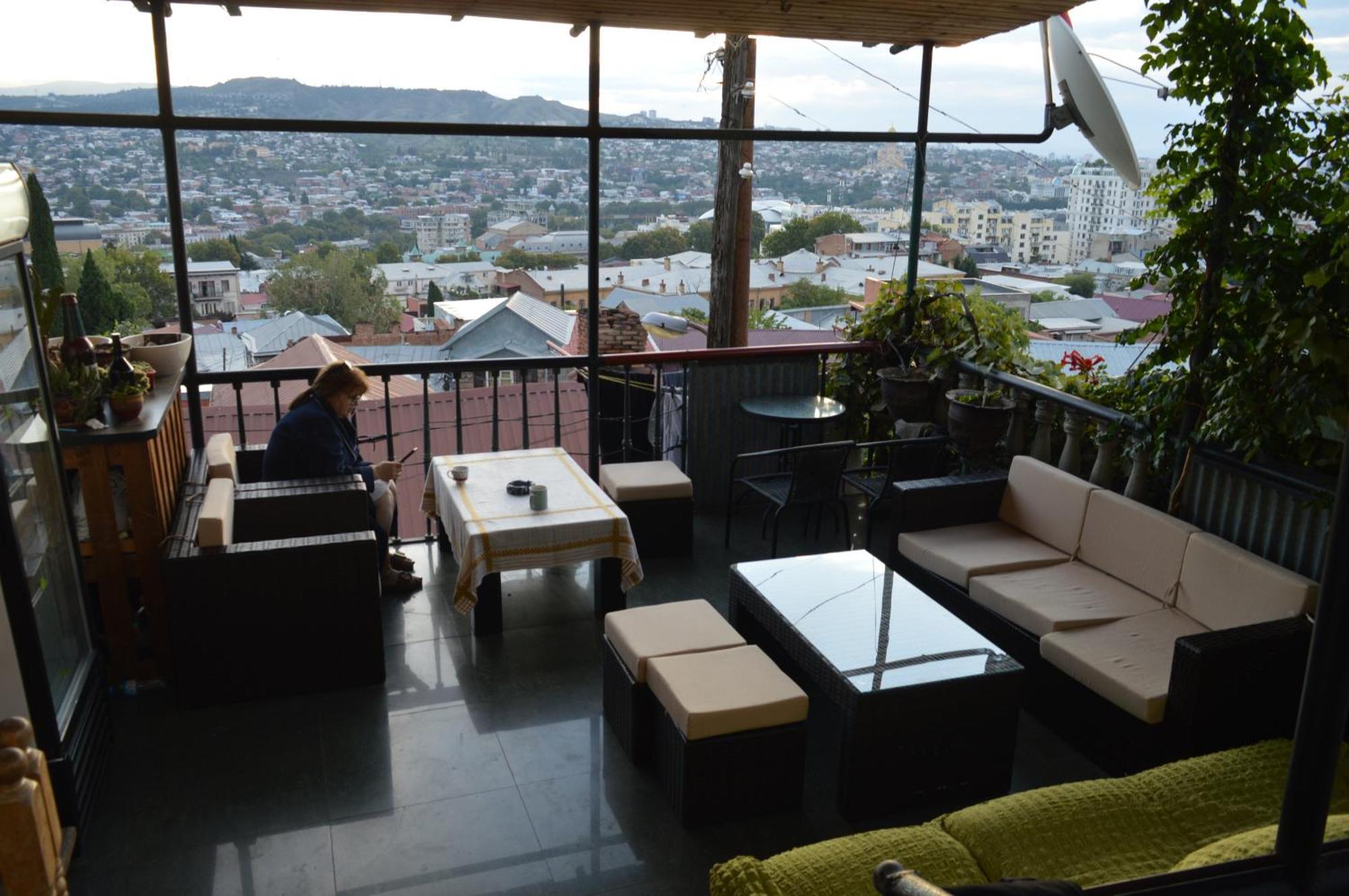 Terasa Mtacminda Apartment Tbilisi Exterior photo
