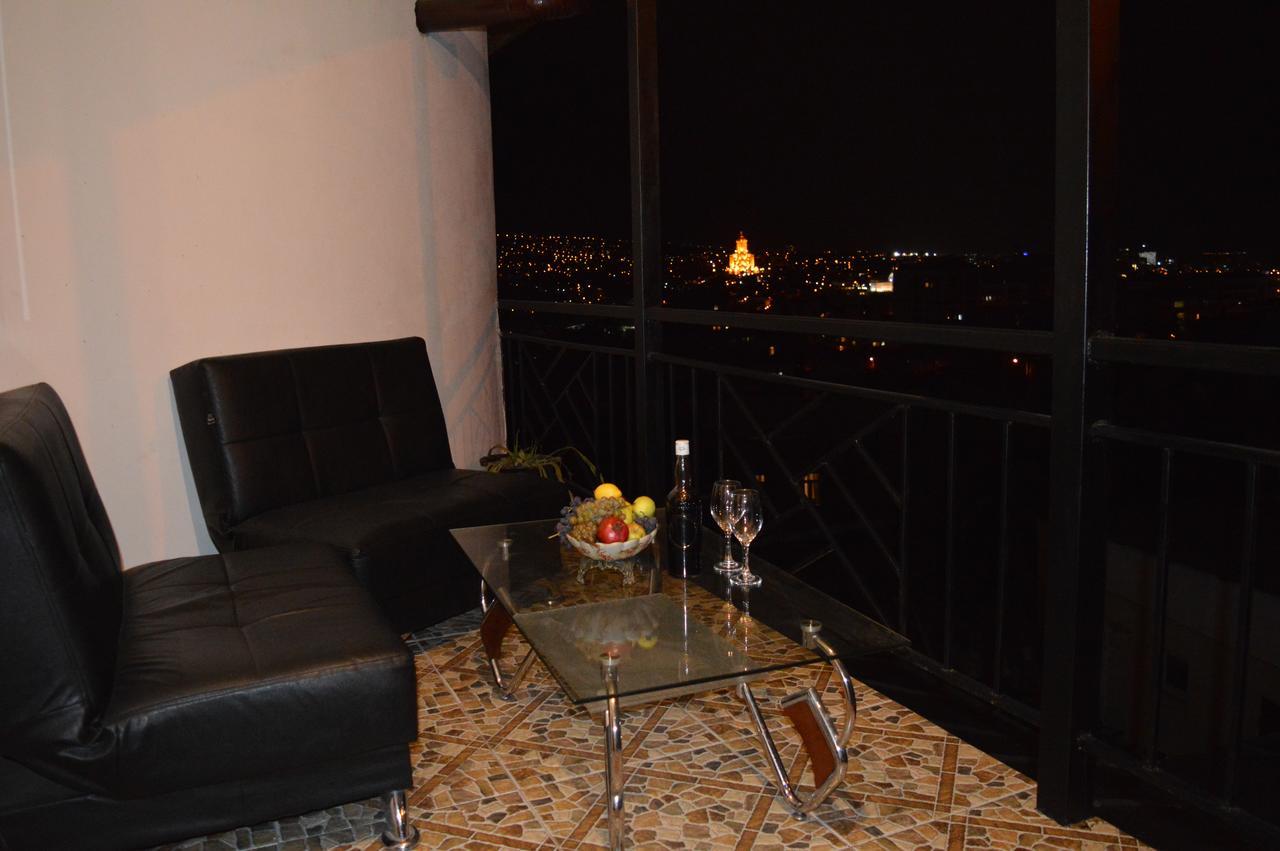 Terasa Mtacminda Apartment Tbilisi Exterior photo